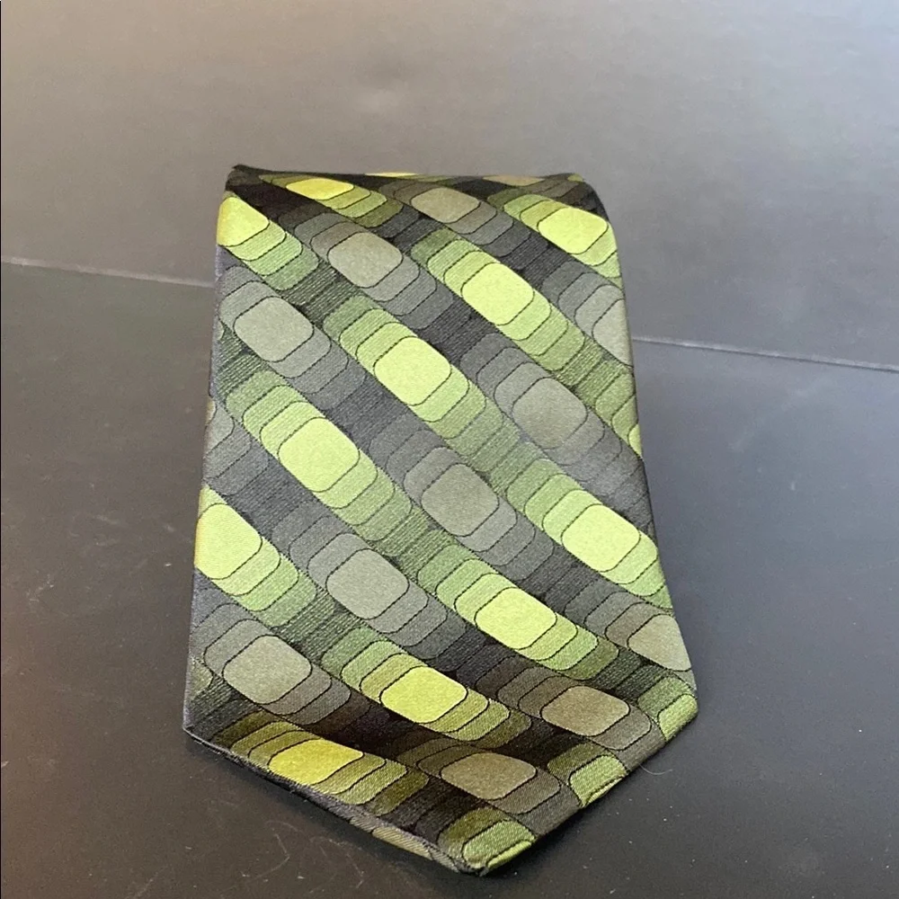 Palatina Silk Geometric Tie Green Black